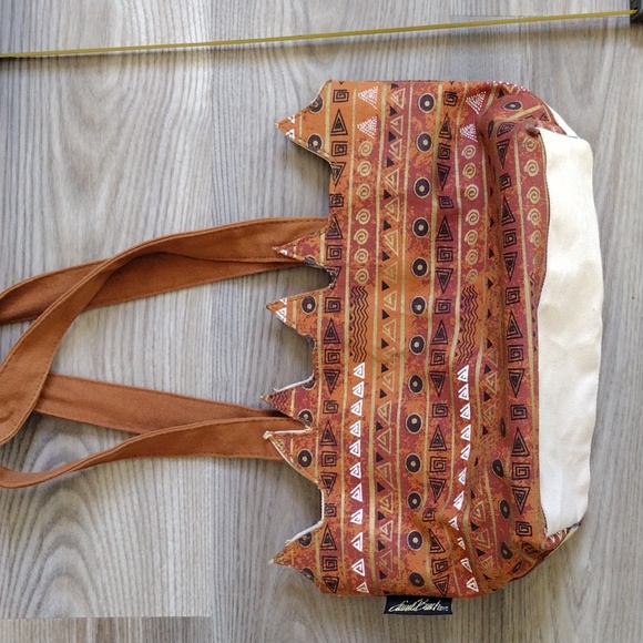 LAUREL BURCH Cat Lady Bag Ancestral Cats Zippered - Picture 9 of 14